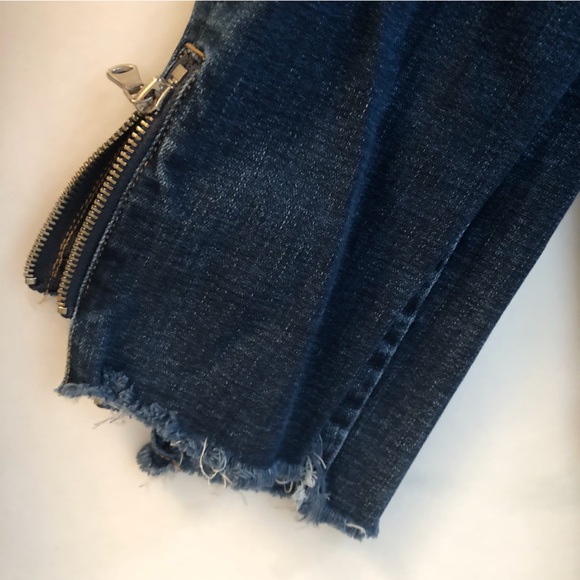 Stella McCartney Fitted Jeans w/ ankle zip - Picture 9 of 14